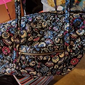 Vera Bradley large travel duffel bag